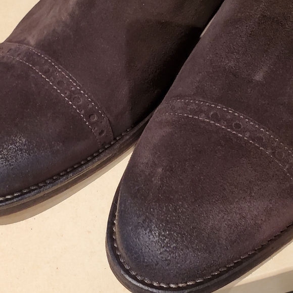 New Johnston & Murphy 1850 Dark Brown Suede Boots - Picture 3 of 12
